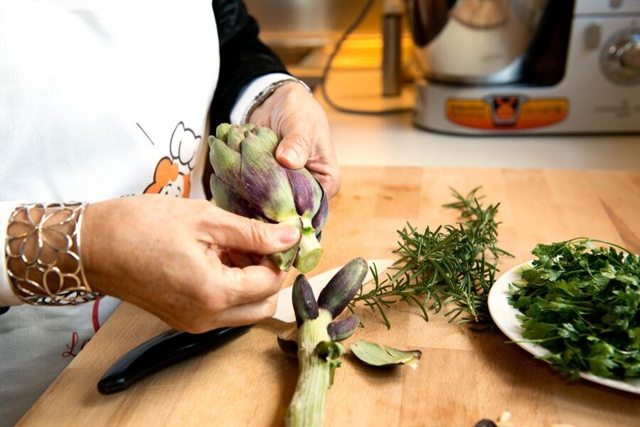Siracusa: Authentic Cooking Class at a Local's Home - The pasta course is the hands-on center