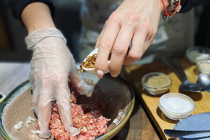Small-Group Khinkali and Khachapuri Cooking Class in Tbilisi - Key things to know before booking