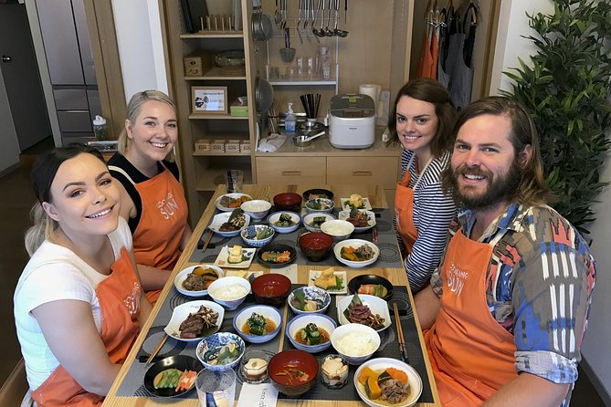 Small-Group Wagyu Beef and 7 Japanese Dishes Tokyo Cooking Class - Friendly English instruction in a group of eight