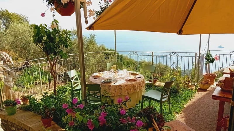 Sorrento: Marì Cooking Class in a Family Farm w/ Coast View - Meeting Maria and seeing the family garden