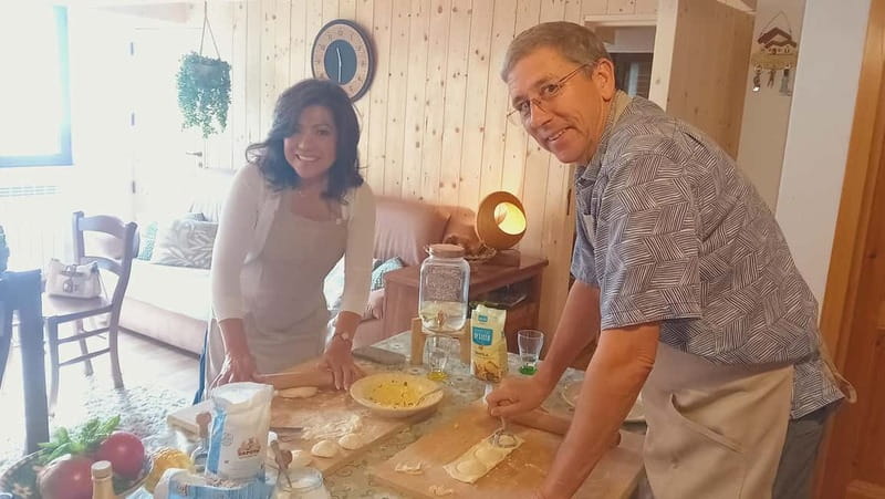 Sorrento: Marì Cooking Class in a Family Farm w/ Coast View - Who should book this cooking class?