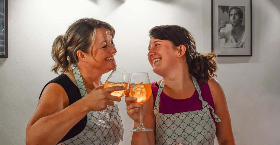 Spritz and Spaghetti Traditional Cooking Class in Rome - The first pour: learning three Italian spritzes
