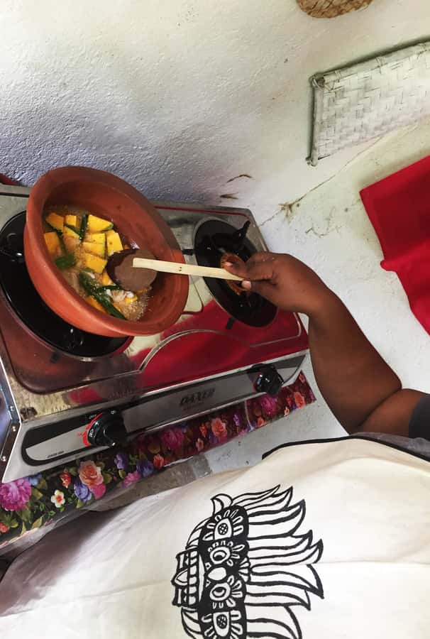 Sri Lankan Cookery with Nilu - A village kitchen outside Kandy