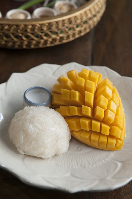 Sukhumvit: Hands-on Thai Cooking Class & Market Tour in BKK - What the class does not try to be