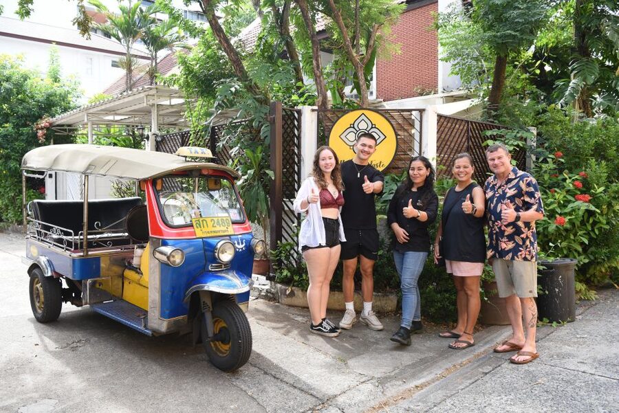 Sukhumvit: Hands-on Thai Cooking Class & Market Tour in BKK - How much food you actually get