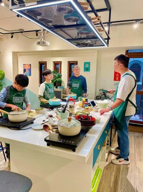 Taipei: Cooking Class & Market Adventure Historic Dadaocheng - Four menus, four different reasons to choose a date