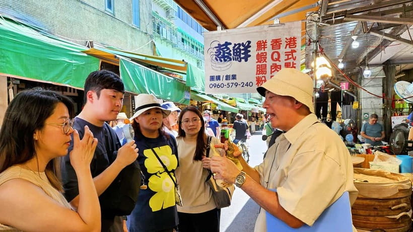 Taipei: Cooking Class & Market Adventure Historic Dadaocheng - Booking tips that make the morning easier
