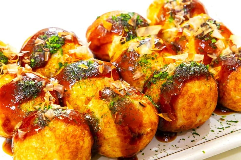 Takoyaki cooking experience in Kabukicho, Shinjuku - What the finished takoyaki tastes like