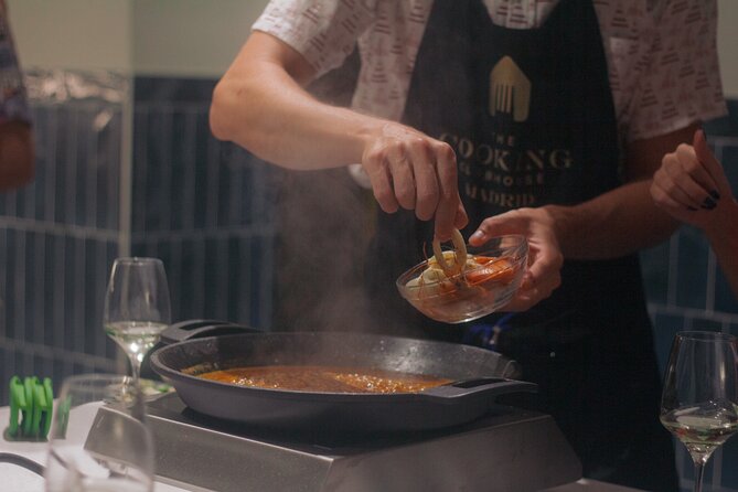 Taste of Spain: Tapas Cooking Class with Bottomless Wine Pairing - Why the hands-on format works for beginners