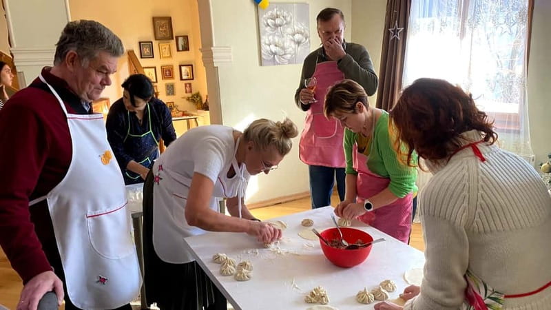 Tbilisi: Cooking Class with a Local Family - Three hours that move from lesson to dinner