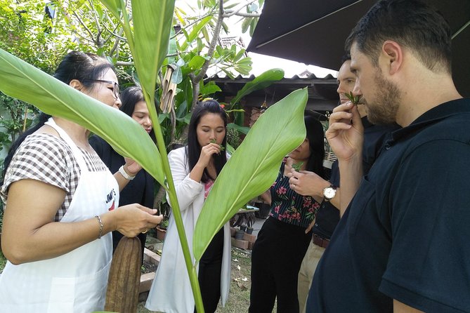 Thai Cooking Class - Starting at Jimmy’s Kitchen in Samut Prakan