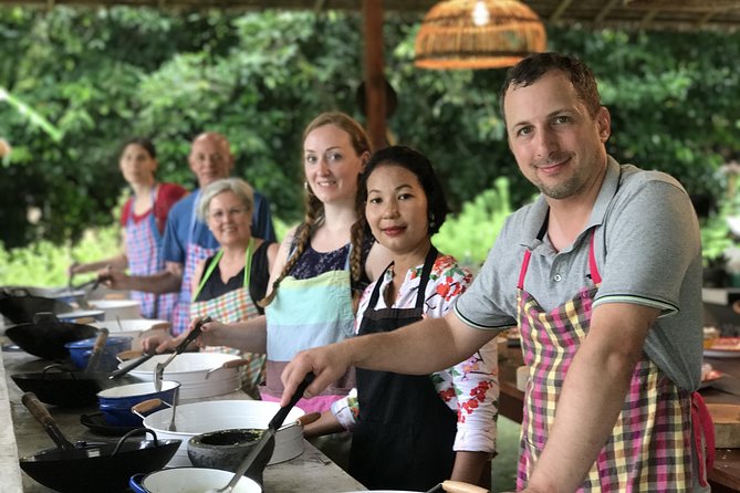 Thai Cooking Class in Khao Lak by Amazon Prime Series Chef - How much personal attention can you expect?