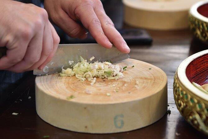 Thai Cooking Class with Market Tour in Sathon Bangkok - Group size, atmosphere, and suitability