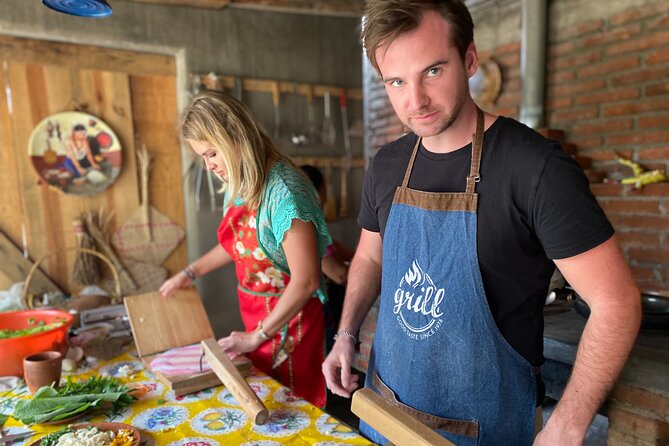 The Real Traditional Oaxaca culinary Cooking experience - Tortillas from nixtamalized corn