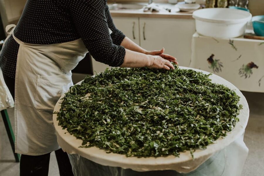 The story of Soparnik - Cooking class - Arriving at the family farm in Gata