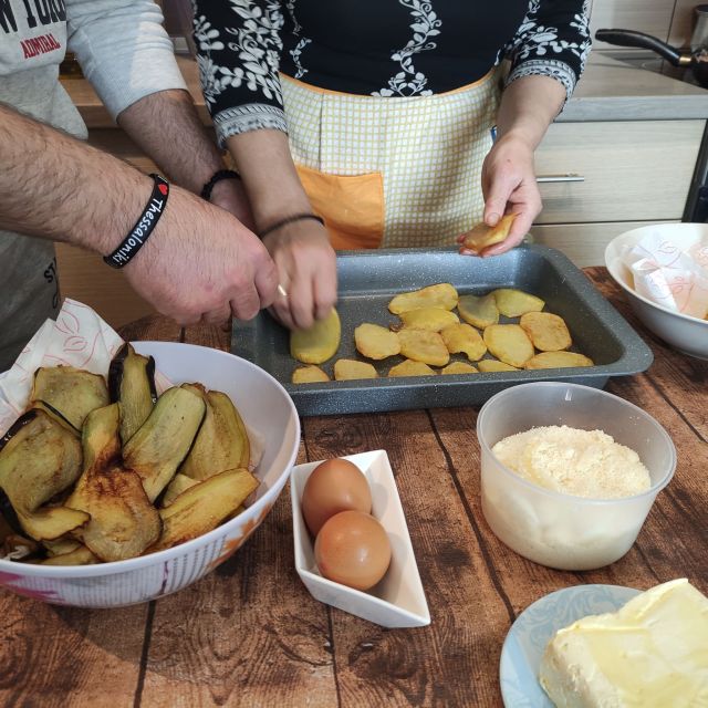 Thessaloniki: Cooking & Dining Experience with Greek Family - Key points at a glance