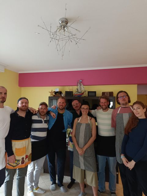 Thessaloniki: Cooking & Dining Experience with Greek Family - A dance lesson with Dora