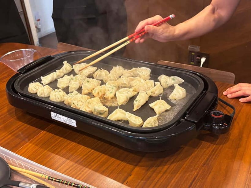 Tokyo: Gyoza Making from Scratch - Ultimate Cooking Class - Folding gyoza without panic