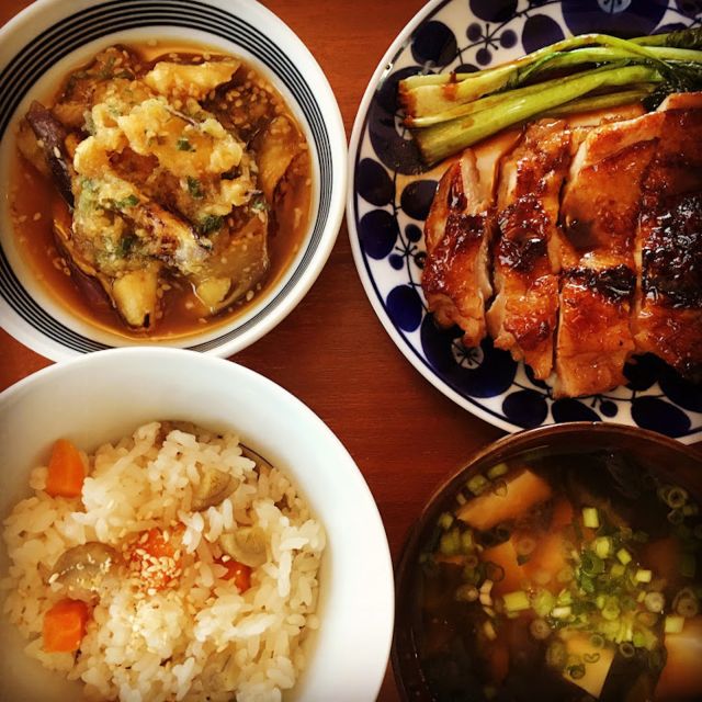 Tokyo: Private Japanese Cooking Class with a Local Chef - Timing, language, and booking details