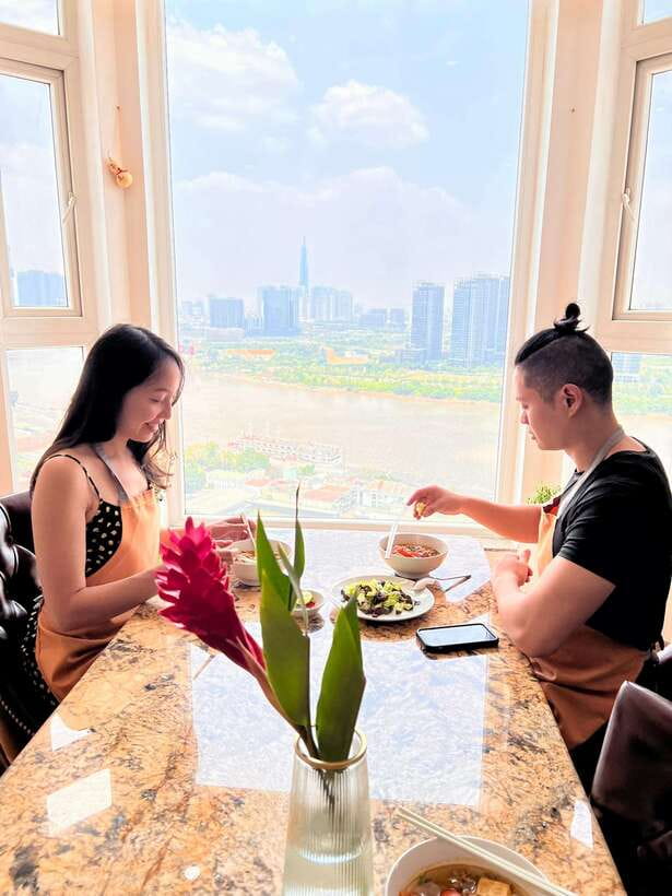 Top Home Cooking Class with Stunning River View AC Kitchen - Key points at a glance