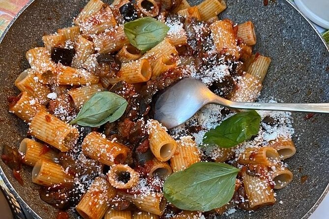 Traditional Bolognese Cooking Class in Bologna with Giovanna S - Choosing your Bolognese menu