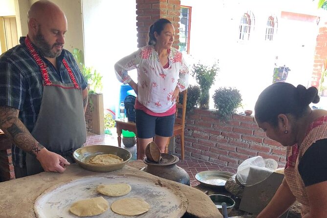 Traditional Cooking Class with Minerva Lopez - The ride to Minervaâs outdoor kitchen