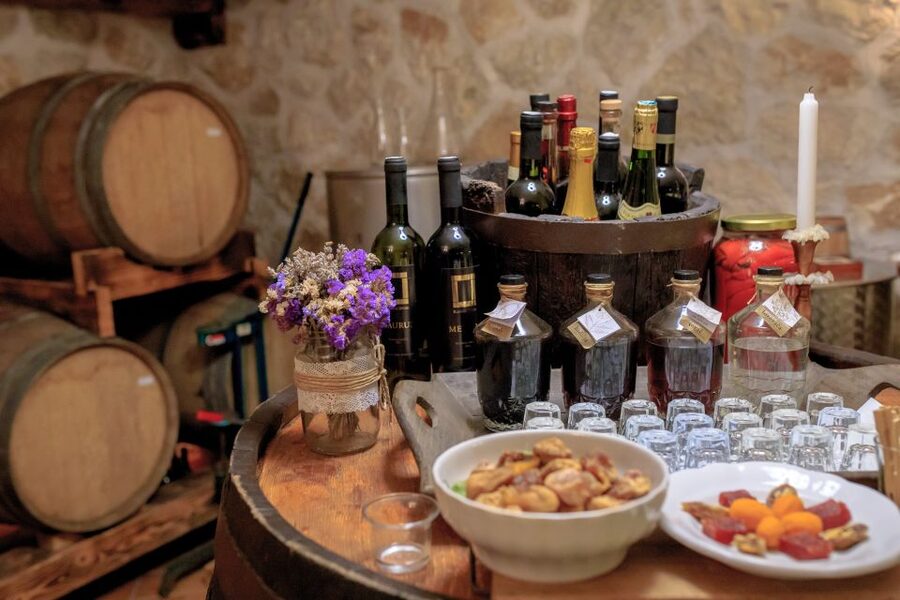Traditional Dalmatian Cooking Class from Dubrovnik - How the guide shapes the day