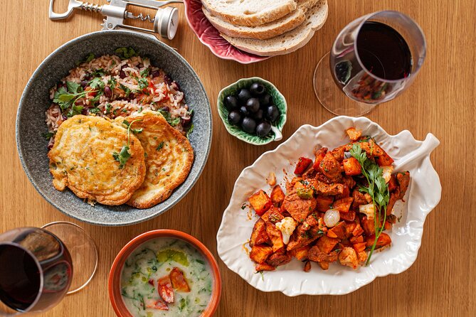 Traditional Portuguese Cooking Class in Lisbon - Why the small group matters