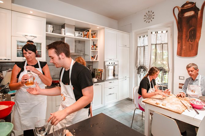 Traditional Sauces Class in Assisi’s Home-Style Cooking School - Key points at a glance
