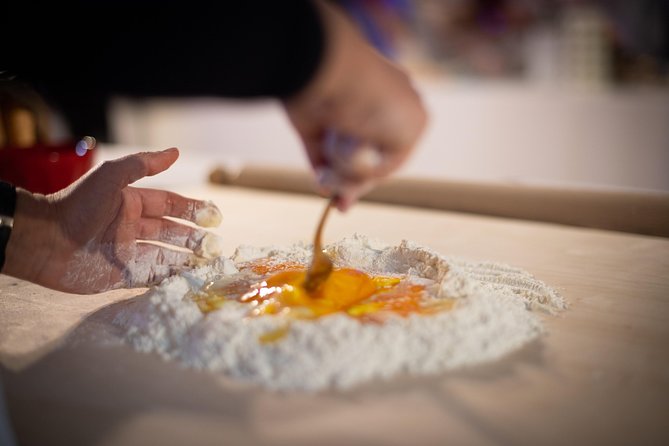 Traditional Sauces Class in Assisi’s Home-Style Cooking School - Cooking sauces the Umbrian way in Assisi