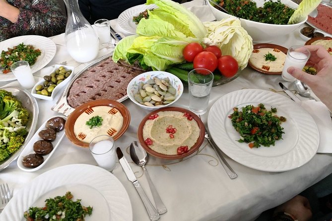Traveling Spoon Lebanese Mezze Private Online Cooking Class - Key points at a glance