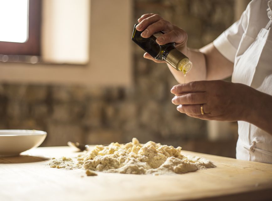 Tuscan Cooking Experience with Wine Tasting in Panzano in C. - Cooking pasta in the Conca D’Oro