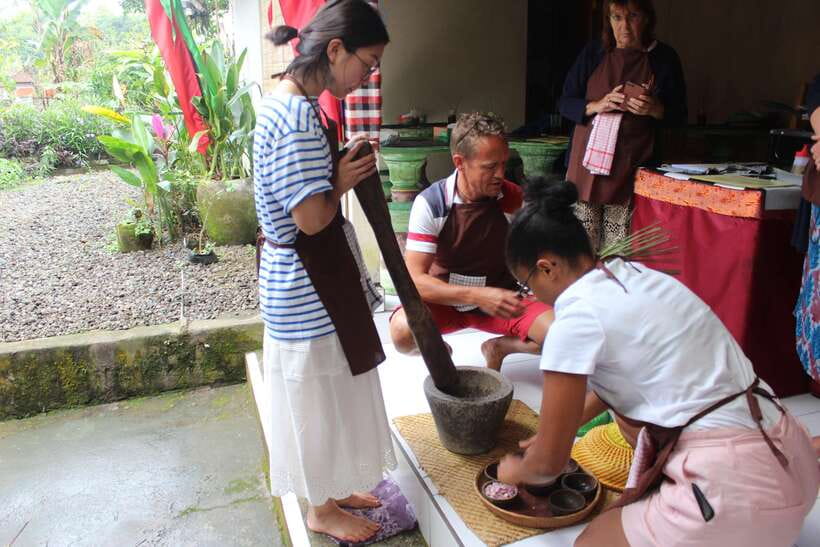 Ubud: Balinese Cooking Class and Market Tour - A morning built around food, not just sightseeing
