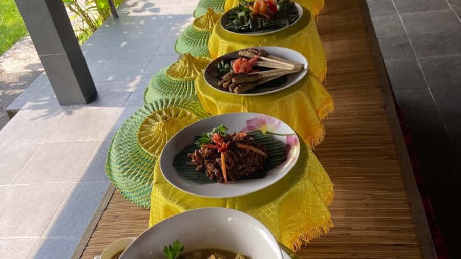 Ubud: Cooking Class with Transfers and Optional Market Visit - Start at the market on the morning class