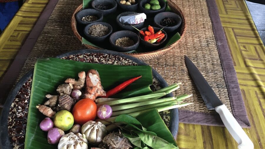 Ubud: Cooking Class with Transfers and Optional Market Visit - Picking the right session and meeting point