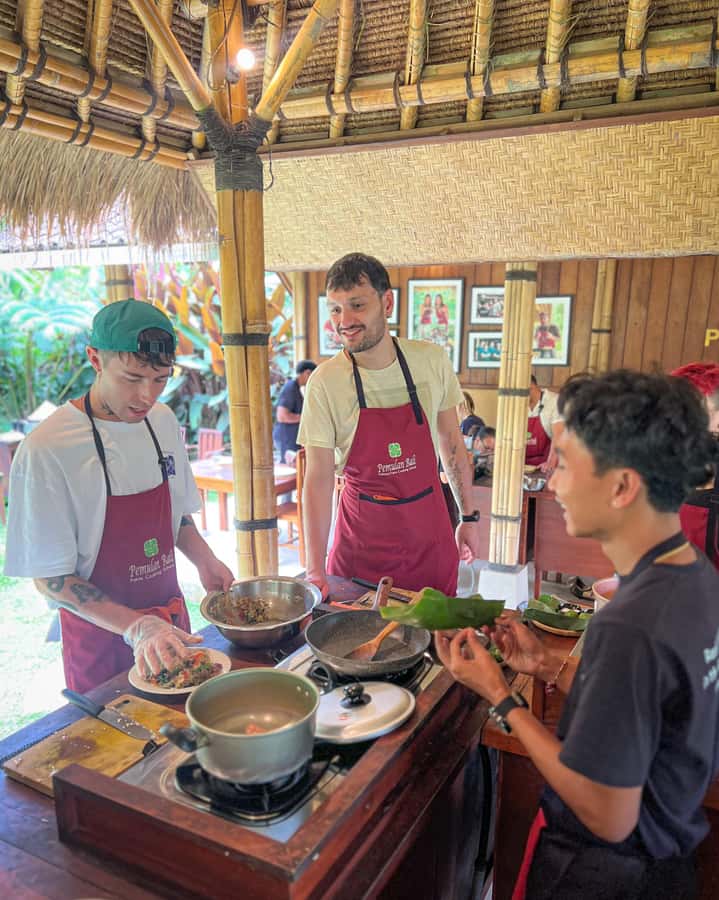 Ubud: Organic Farm Harvest, Bali Cooking Class by Pemulan - Who should book Pemulan