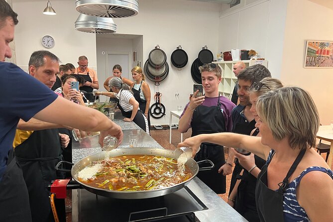Valencian Paella Cooking Class, Tapas & Sangria - Evening - Key points about this Valencian cooking class