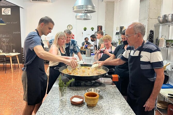 Valencian Paella Cooking Class, Tapas & Sangria - Evening - Starting at 5 pm with sangria and tapas
