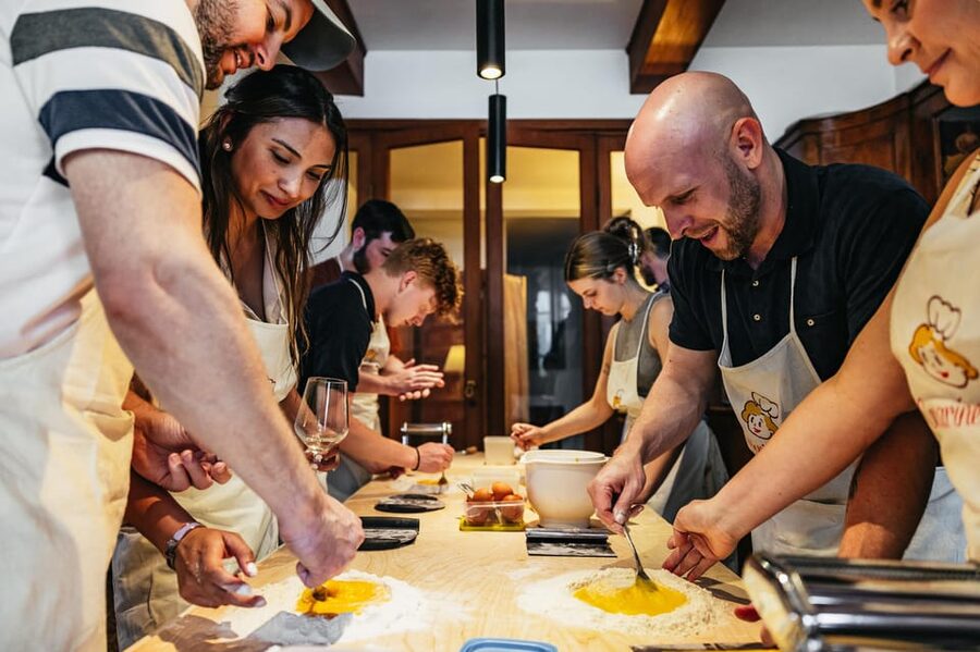 Venice: Pasta and Tiramisu Cooking Class at a Local's Home - Who will enjoy this class most