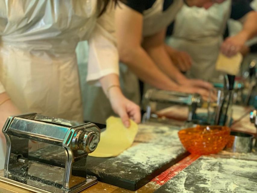 Venice: Pasta and Tiramisu Cooking Class with Wine - Making pasta in the heart of Dorsoduro