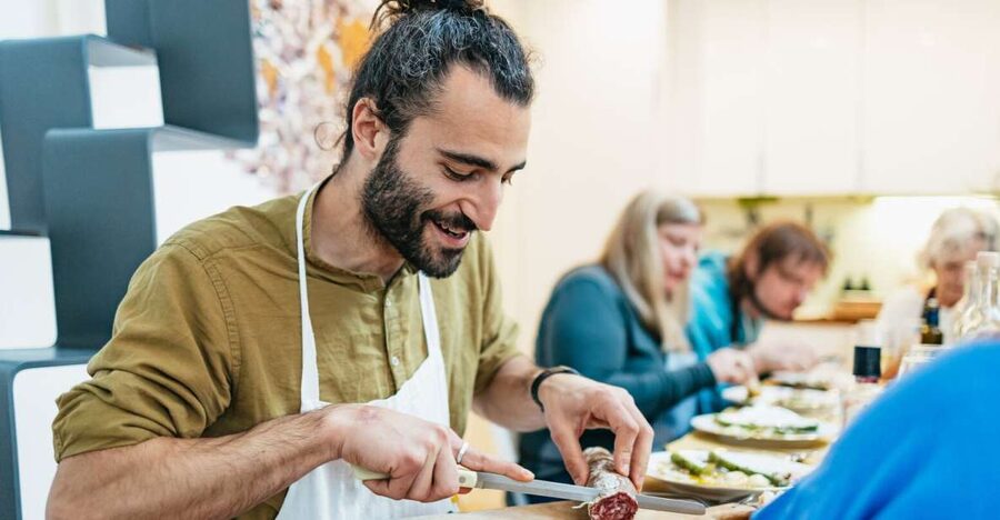 Venice: Rialto Market Tour, Cooking Class, and Lunch - Tiramisu, seasonal courses, and a full lunch