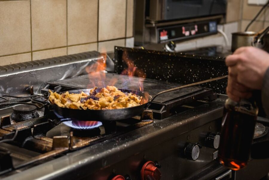 Vienna: Traditional Kaiserschmarrn Cooking Class & Tasting - Should you book the Kaiserschmarrn class?