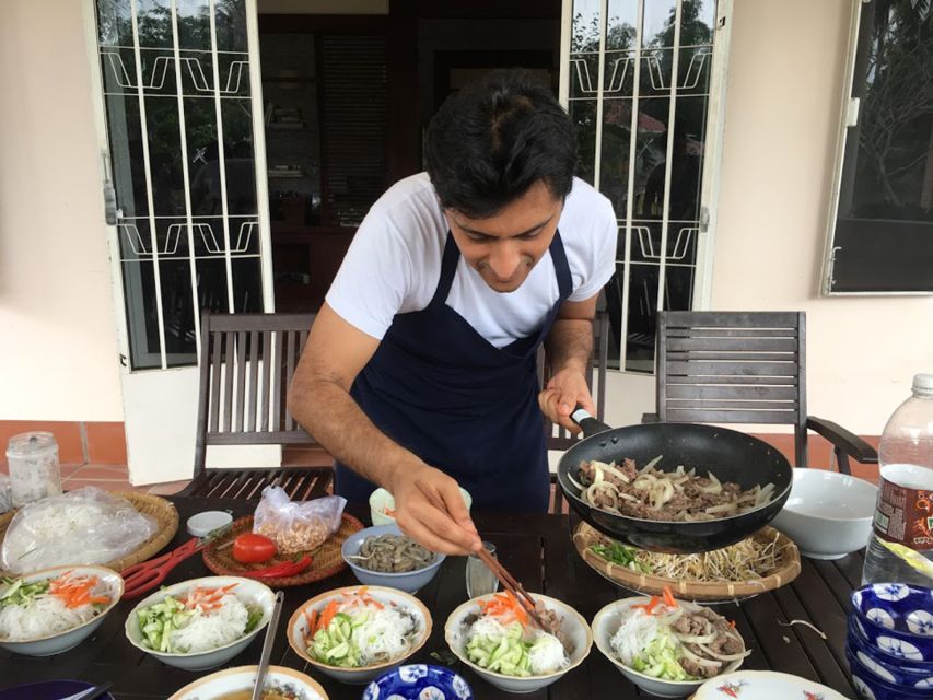 Viet Garden Cooking Class (Countryside and Market tour) - Shopping for lunch at a local market
