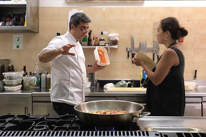 Visit of the Ortigia market and cooking class of typical dishes - Key points at a glance