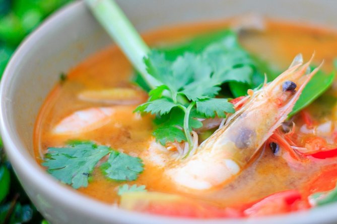Ya Thai Cookery School Class in Krabi - How Much Personal Help You Get